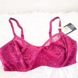 Maidenform layering bra new with tags 36C
